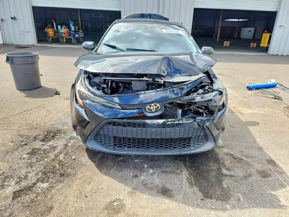 2022 TOYOTA COROLLA LE 5