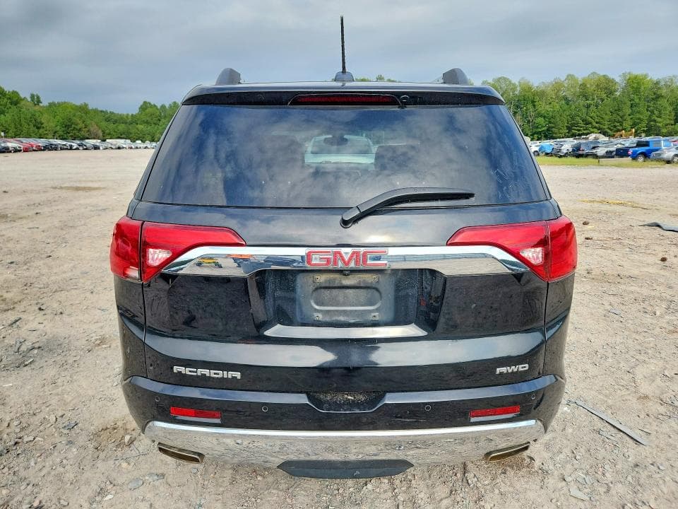 2017 GMC ACADIA DENALI 6