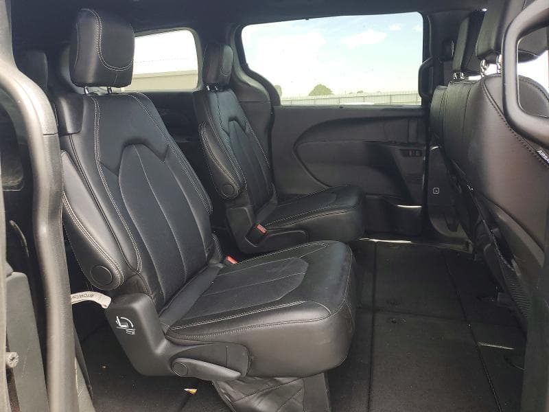 2026 CHRYSLER PACIFICA SELECT 11