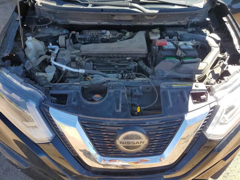2018 NISSAN ROGUE SV 12