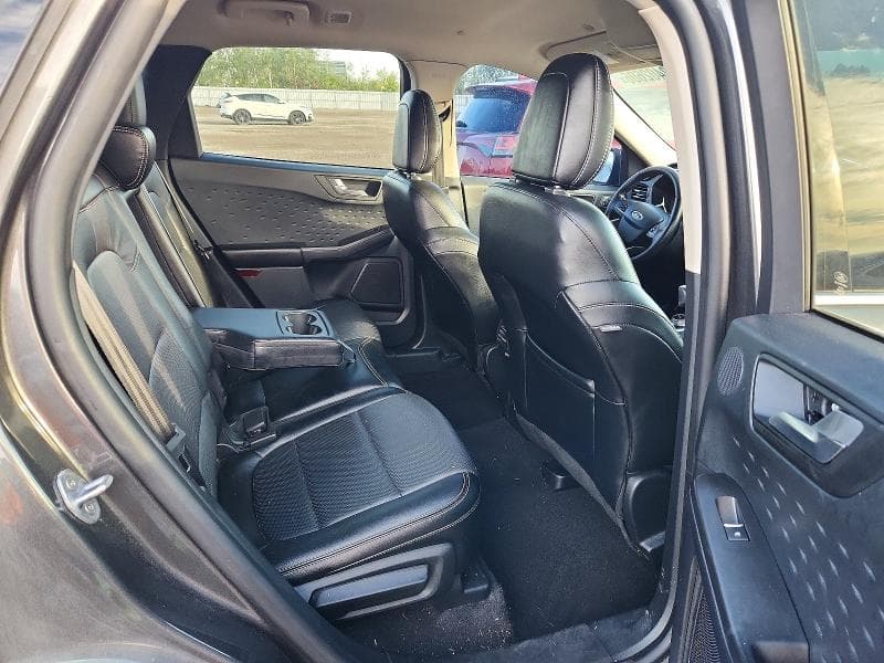 2020 FORD ESCAPE TITANIUM 11