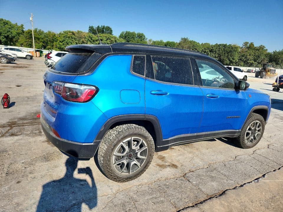 2025 JEEP COMPASS TRAILHAWK 3