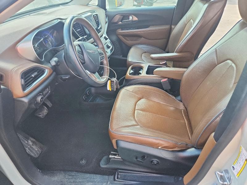 2017 CHRYSLER PACIFICA LIMITED 7