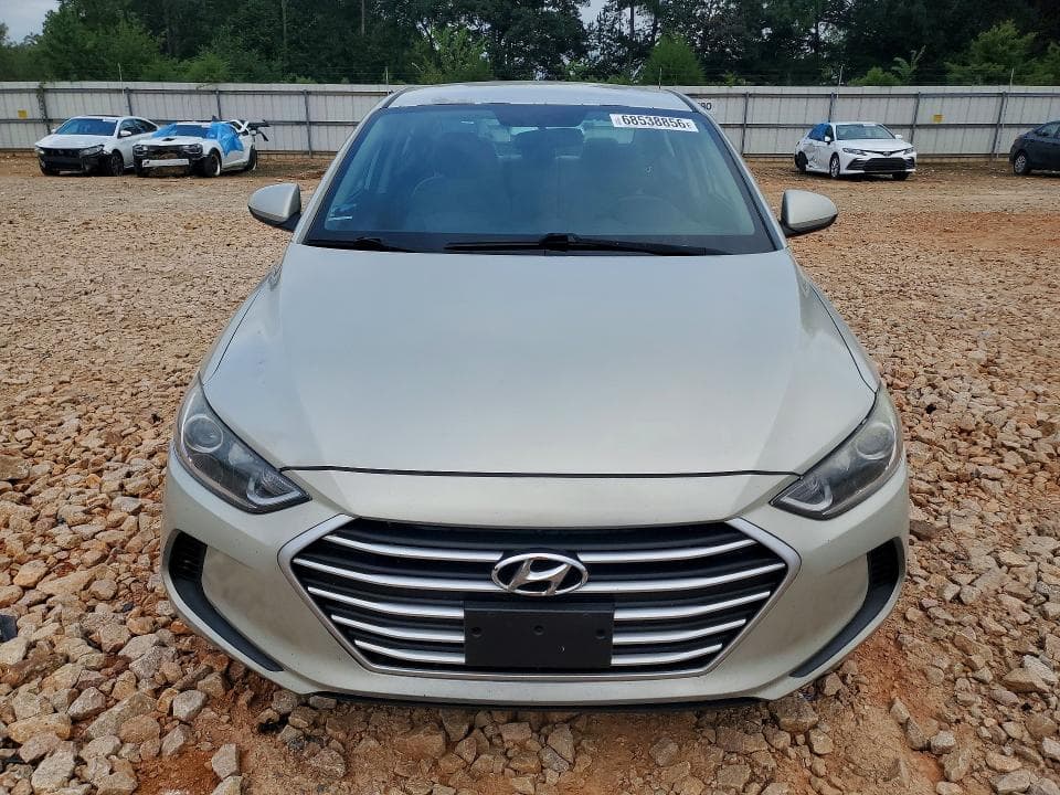 2017 HYUNDAI ELANTRA SE 5