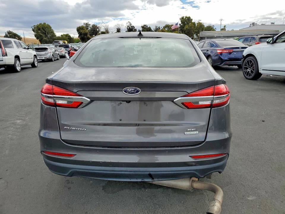 2019 FORD FUSION SE 6