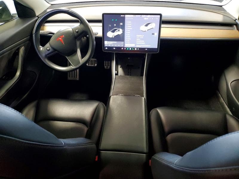 2018 TESLA MODEL 3 8