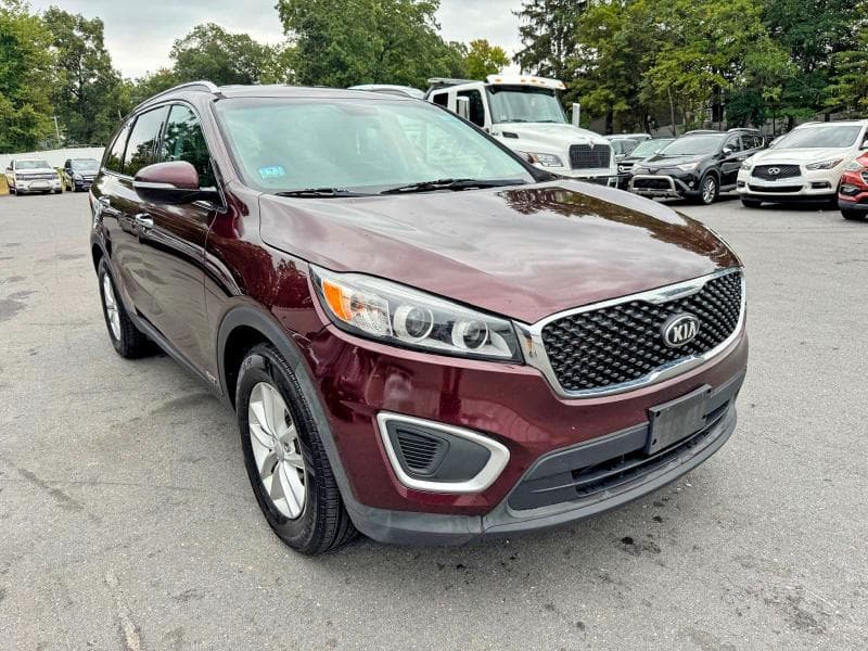 2017 KIA SORENTO LX 4