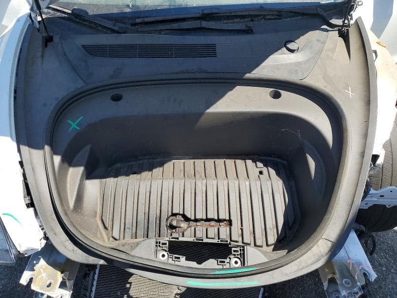 2022 TESLA MODEL 3 11