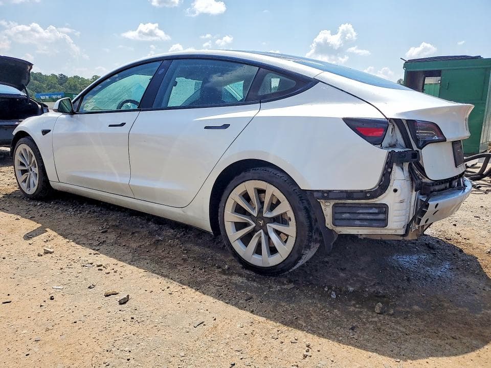 2022 TESLA MODEL 3 2