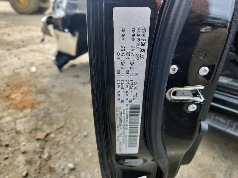 2017 RAM 1500 SLT 12