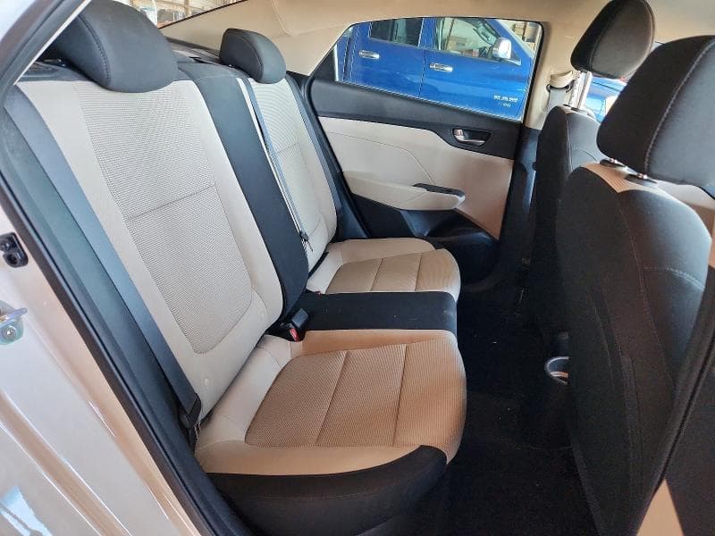 2019 HYUNDAI ACCENT SE 10