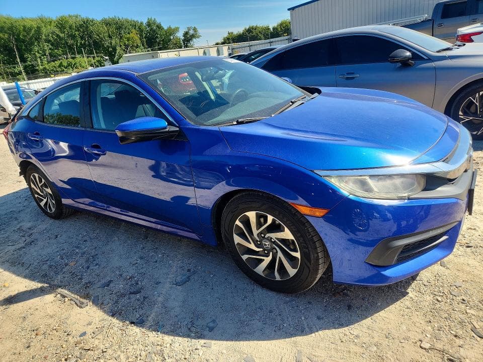 2018 HONDA CIVIC EX 4