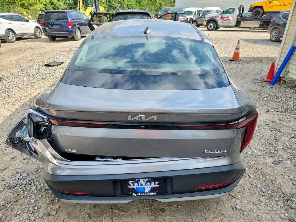 2026 KIA K4 LXS 6