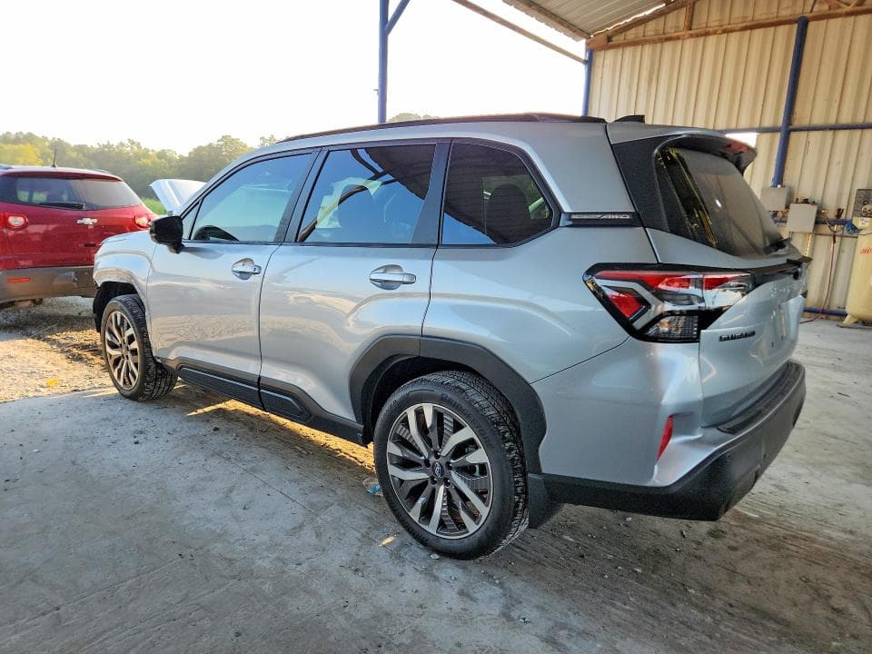 2025 SUBARU FORESTER TOURING 2