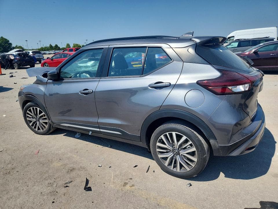 2024 NISSAN KICKS SR 2