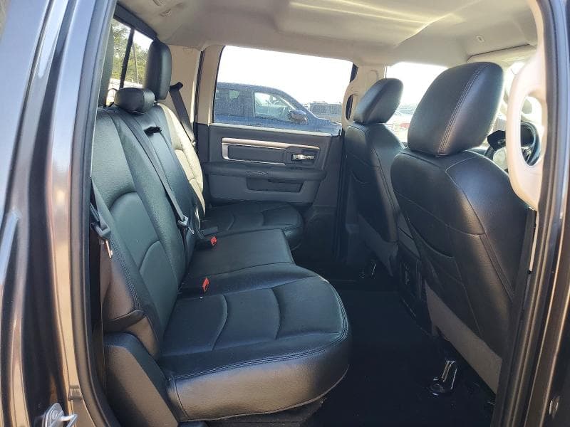 2018 RAM 1500 SLT 10
