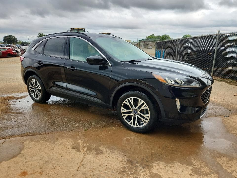 2021 FORD ESCAPE SEL 4