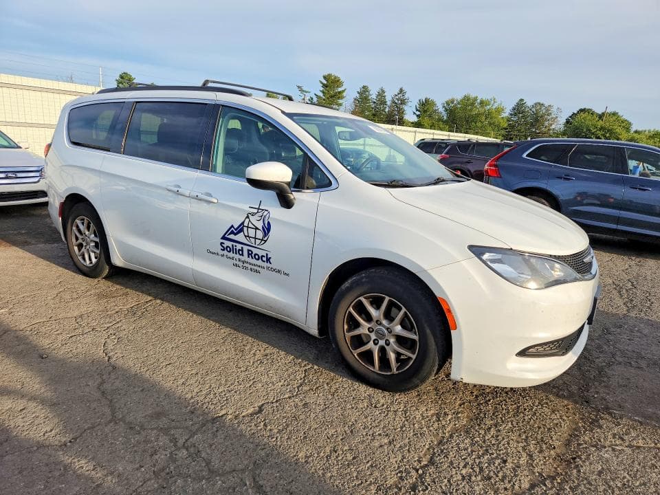 2021 CHRYSLER VOYAGER LXI 4