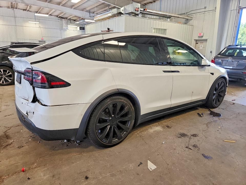 2022 TESLA MODEL X 3