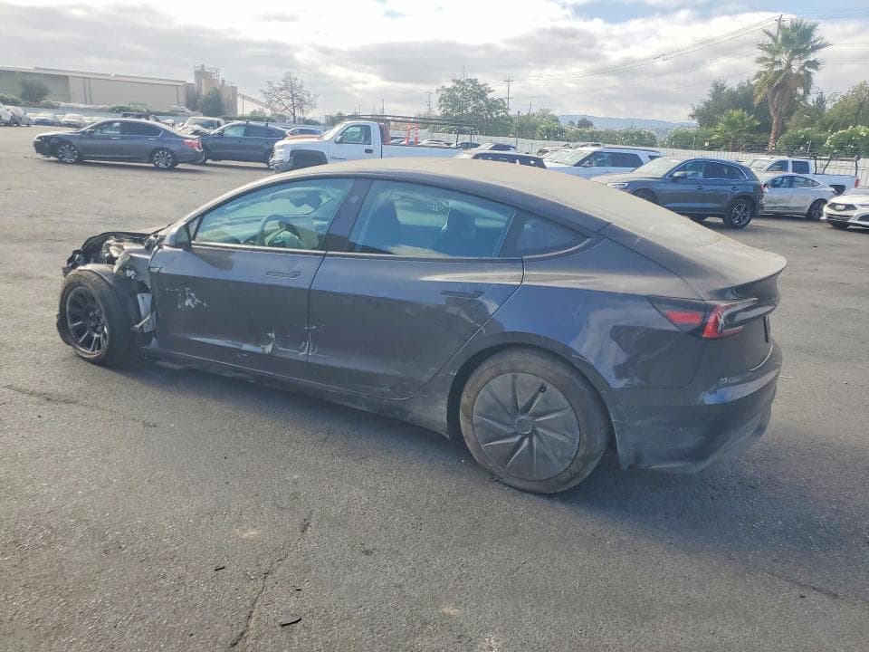 2026 TESLA MODEL 3 2