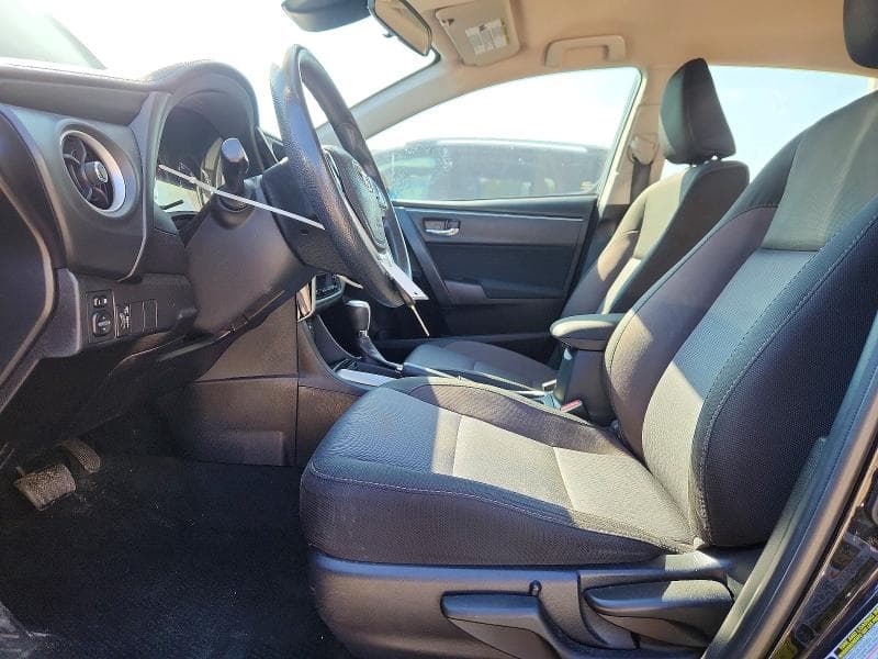 2017 TOYOTA COROLLA LE 7