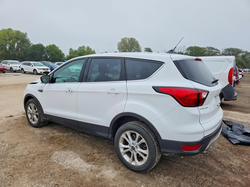 2019 FORD ESCAPE SE 2
