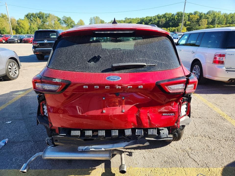 2025 FORD ESCAPE ST LINE 6