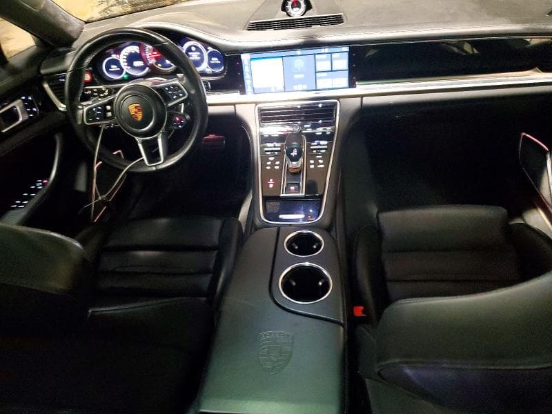 2018 PORSCHE PANAMERA TURBO 8