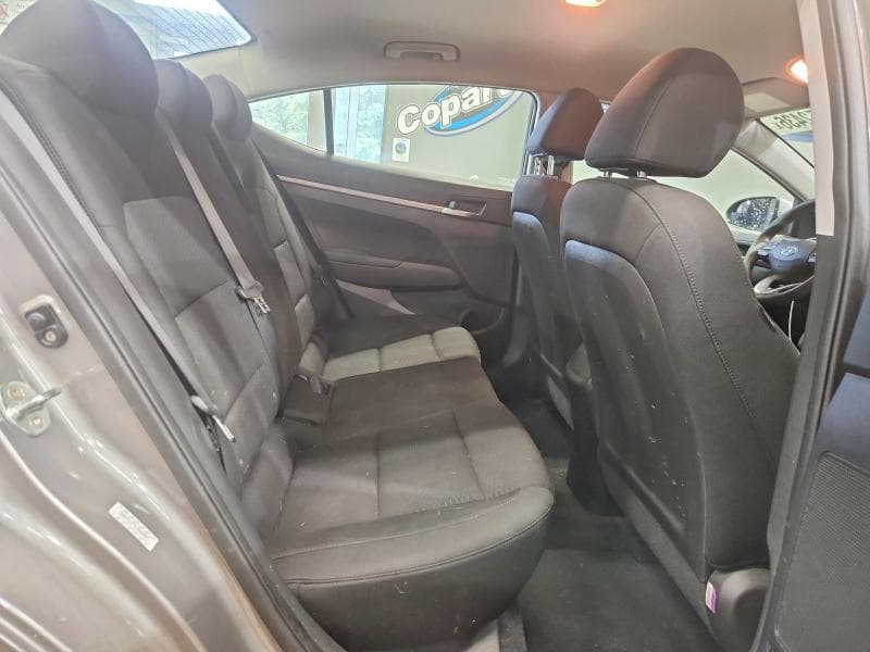 2020 HYUNDAI ELANTRA SE 10