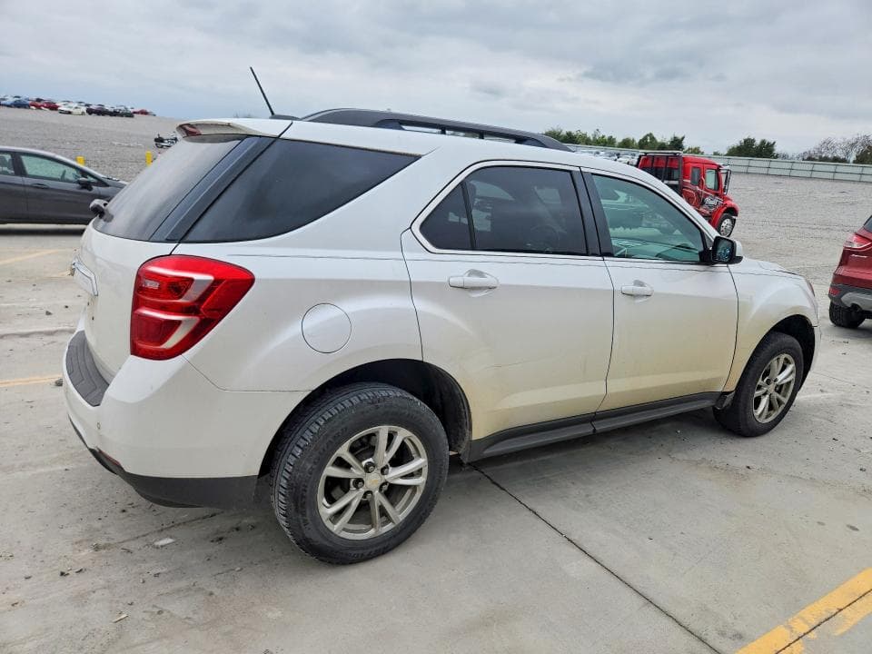 2017 CHEVROLET EQUINOX LT 3