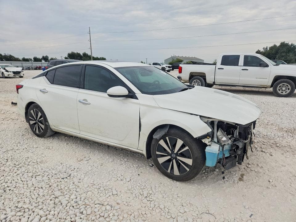 2020 NISSAN ALTIMA SL 4