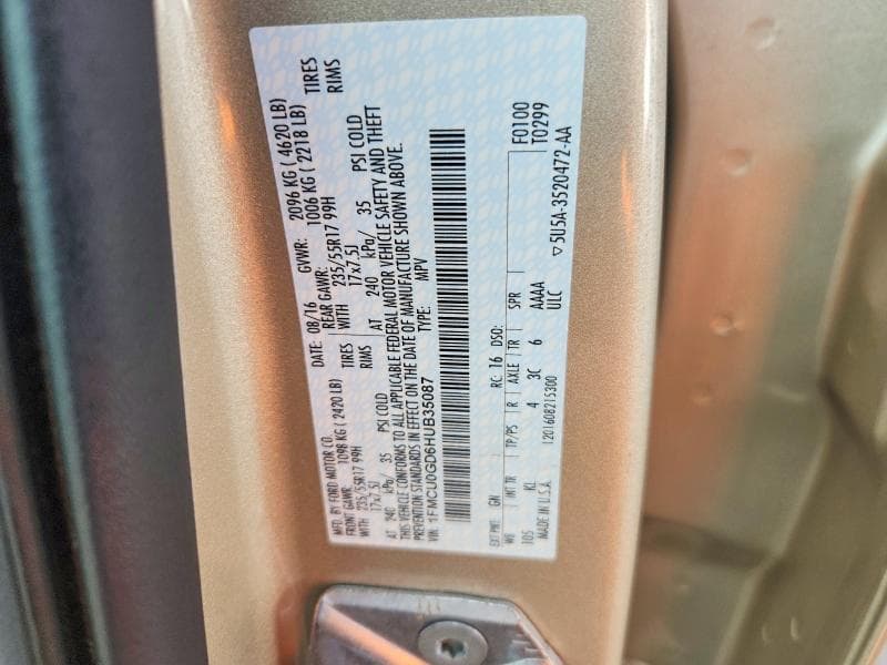 2017 FORD ESCAPE SE 13