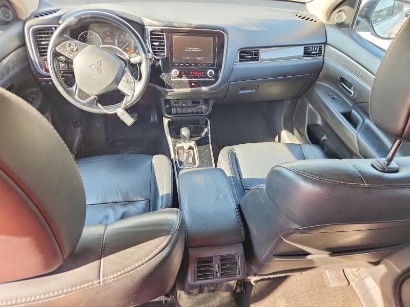 2020 MITSUBISHI OUTLANDER SE 8