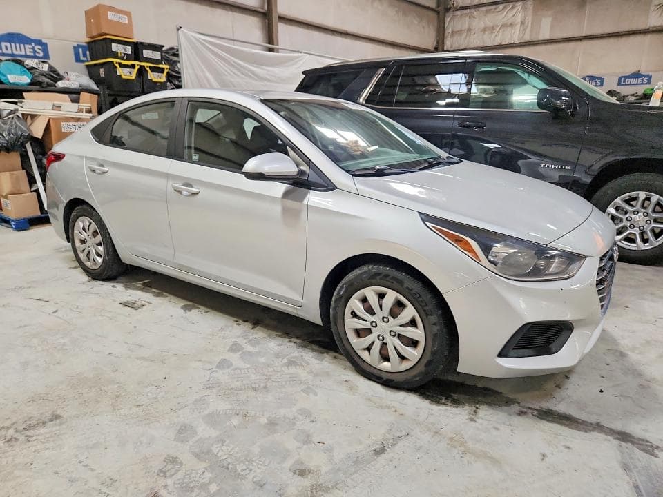 2020 HYUNDAI ACCENT SE 4