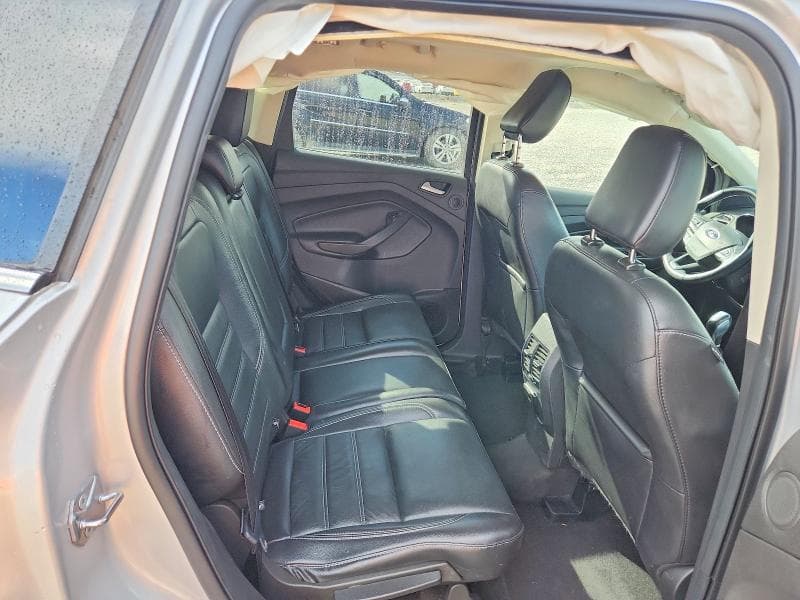 2019 FORD ESCAPE TITANIUM 10