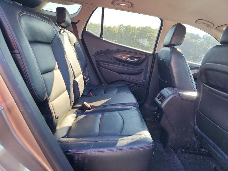 2018 GMC TERRAIN 11
