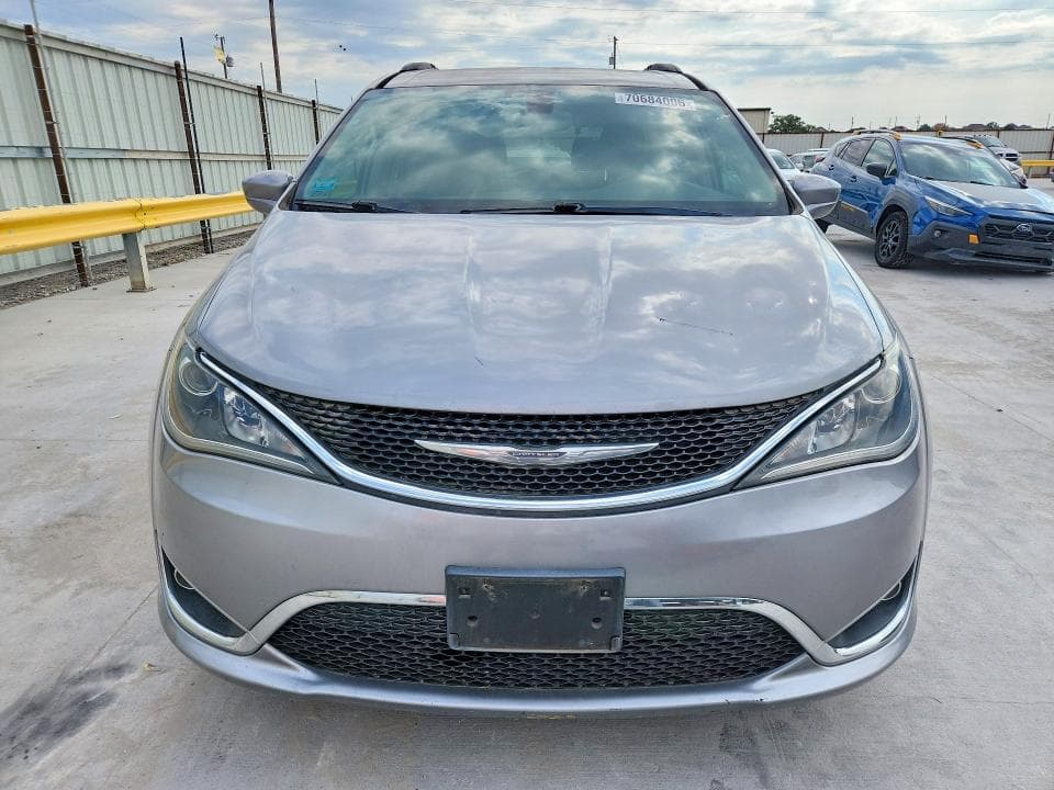 2017 CHRYSLER PACIFICA TOURING L 5