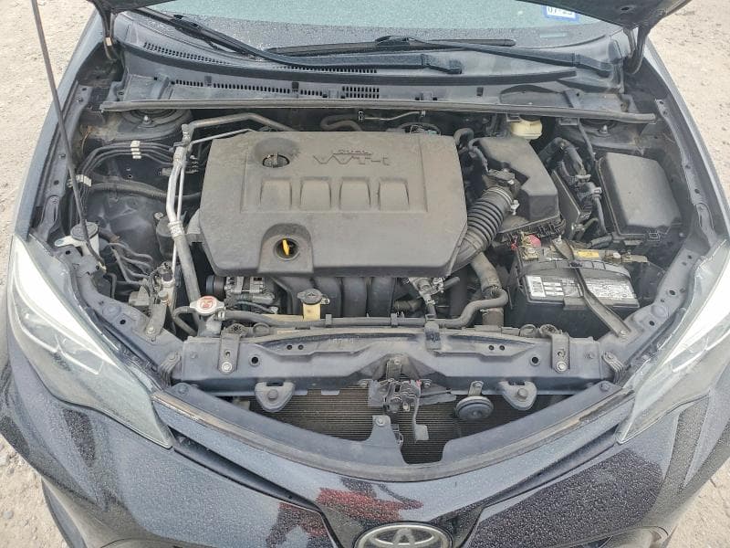 2018 TOYOTA COROLLA SE 11