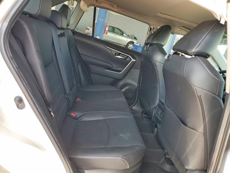 2024 TOYOTA RAV4 XLE PREMIUM 11
