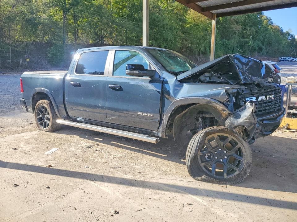 2026 RAM 1500 LARAMIE 4