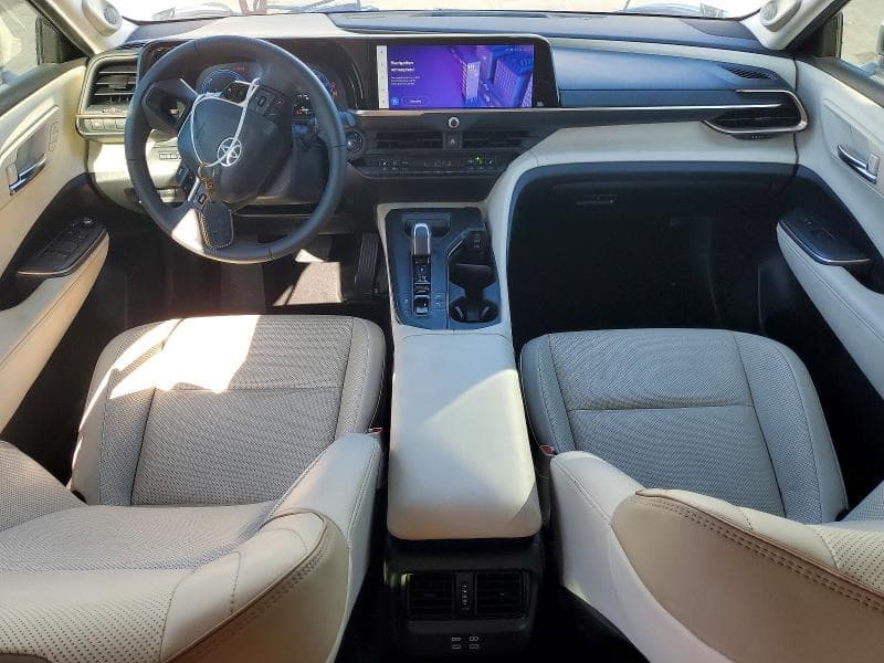 2023 TOYOTA CROWN LIMITED 8
