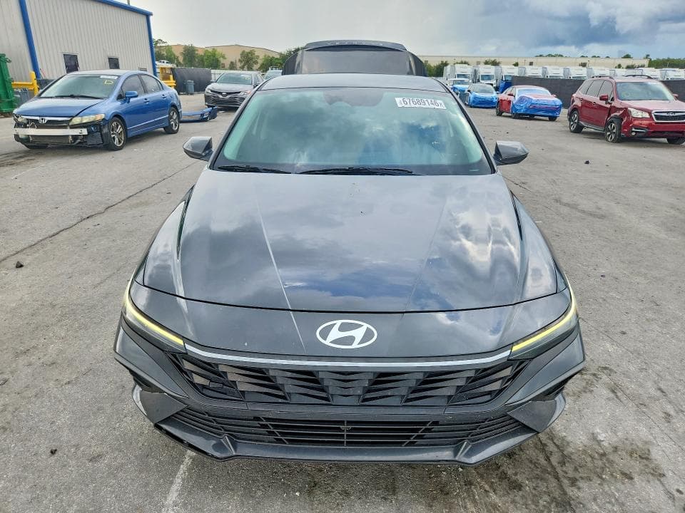 2024 HYUNDAI ELANTRA SEL 5