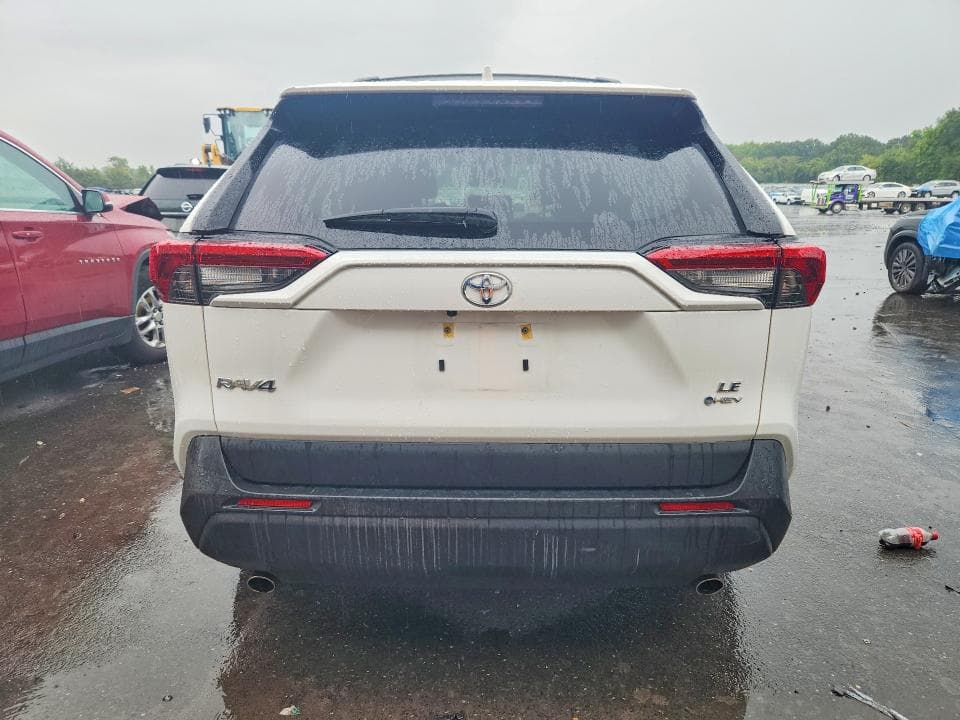2025 TOYOTA RAV4 LE 6