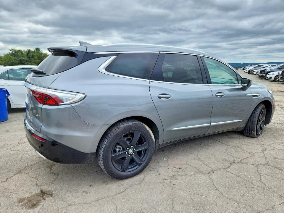 2023 BUICK ENCLAVE ESSENCE 3