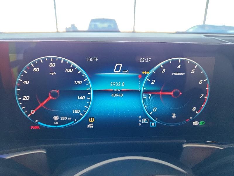 2023 MERCEDES-BENZ GLB 250 9
