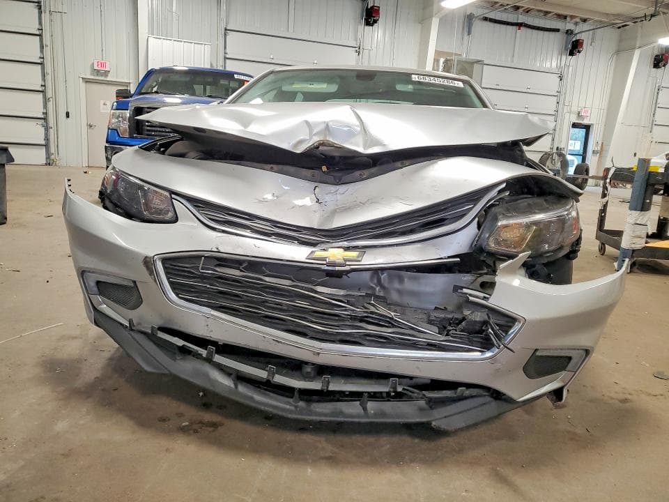 2017 CHEVROLET MALIBU LT 5