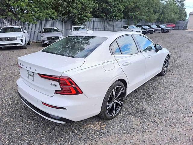 2024 VOLVO S60 PLUS 4