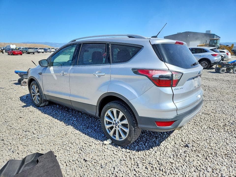 2017 FORD ESCAPE TITANIUM 2