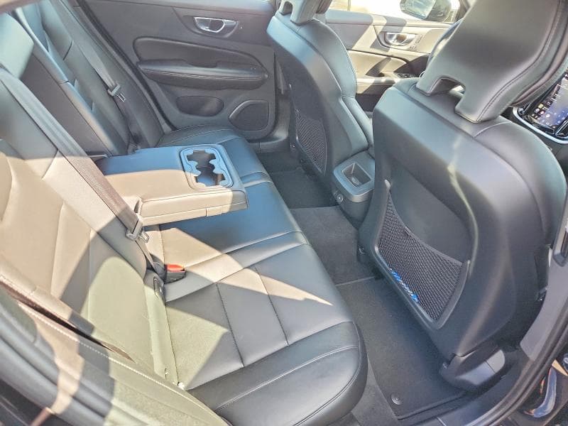 2023 VOLVO S60 PLUS 10