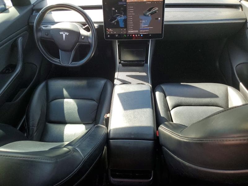 2018 TESLA MODEL 3 8